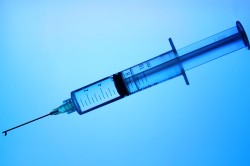 Инъекции витамина B12 при анемии